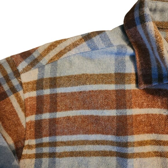 Small Ford Official Licensed Product Plaid Flannel Shirt with Bronco Truck Print - Picture 6 of 13